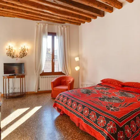 Stunning In With Kitchenette Apartamento *