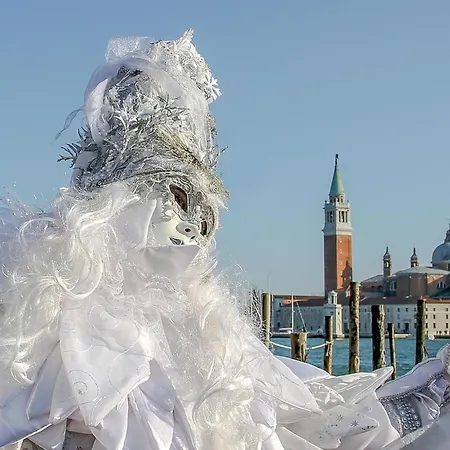 In With Wifi * Venecia